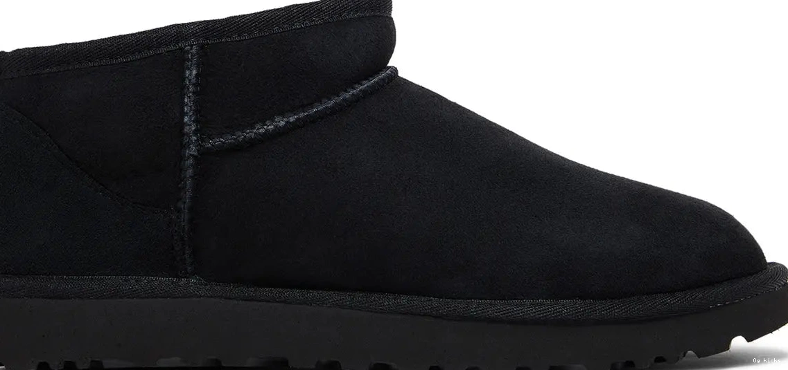 Classic Ultra Mini W Black UGG 0708